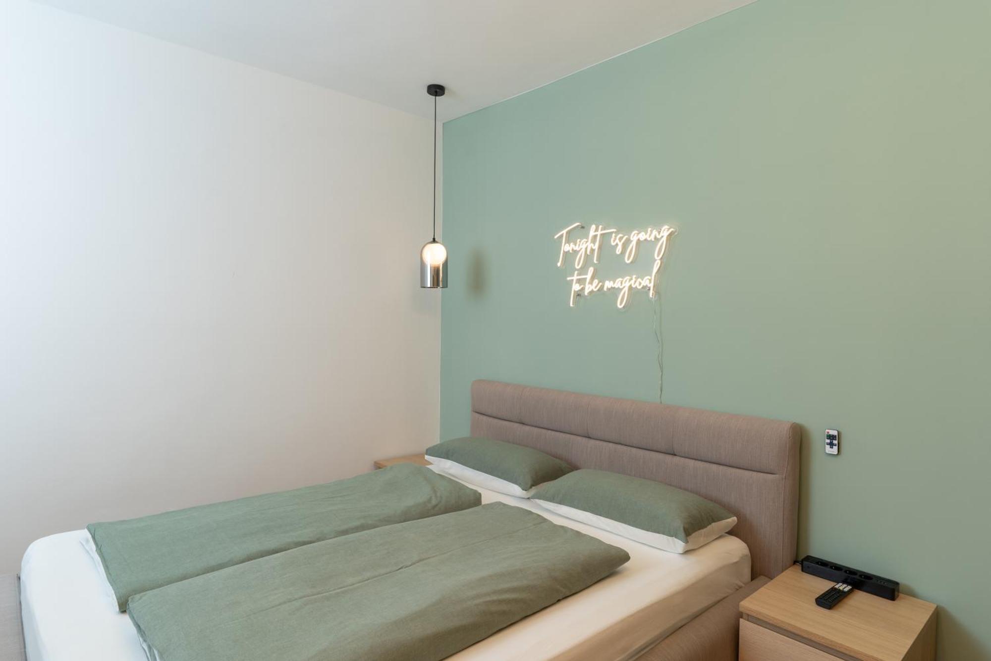Zentral Gelegene Design-Apartments In Kreuzberg, Direkt Im Bergmannkiez Berlin Exterior foto